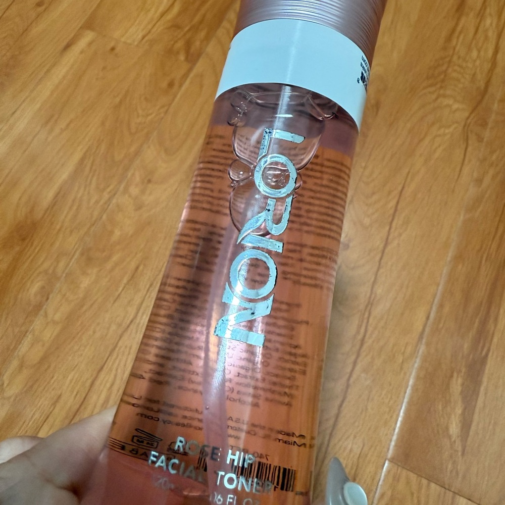 Rose Hip Facial Toner - Pink